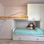 Tirana Apartment, A 50 Passi Dal Mare Rifa768