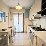 Tirana Apartment, A 50 Passi Dal Mare Rifa768 * ポルト・ダスコリ
