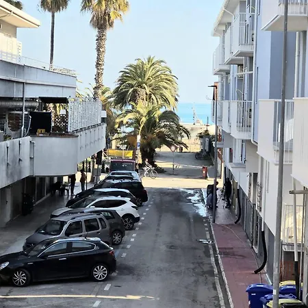 Tirana Apartment, A 50 Passi Dal Mare Rifa768 Porto d'Ascoli