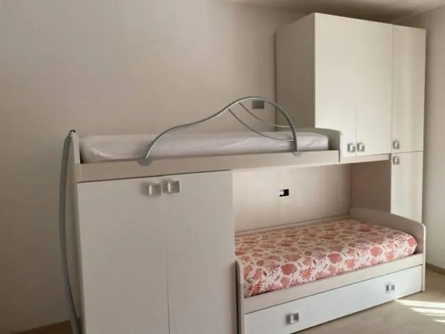 Tirana Apartment, A 50 Passi Dal Mare Rifa768 Apartamento